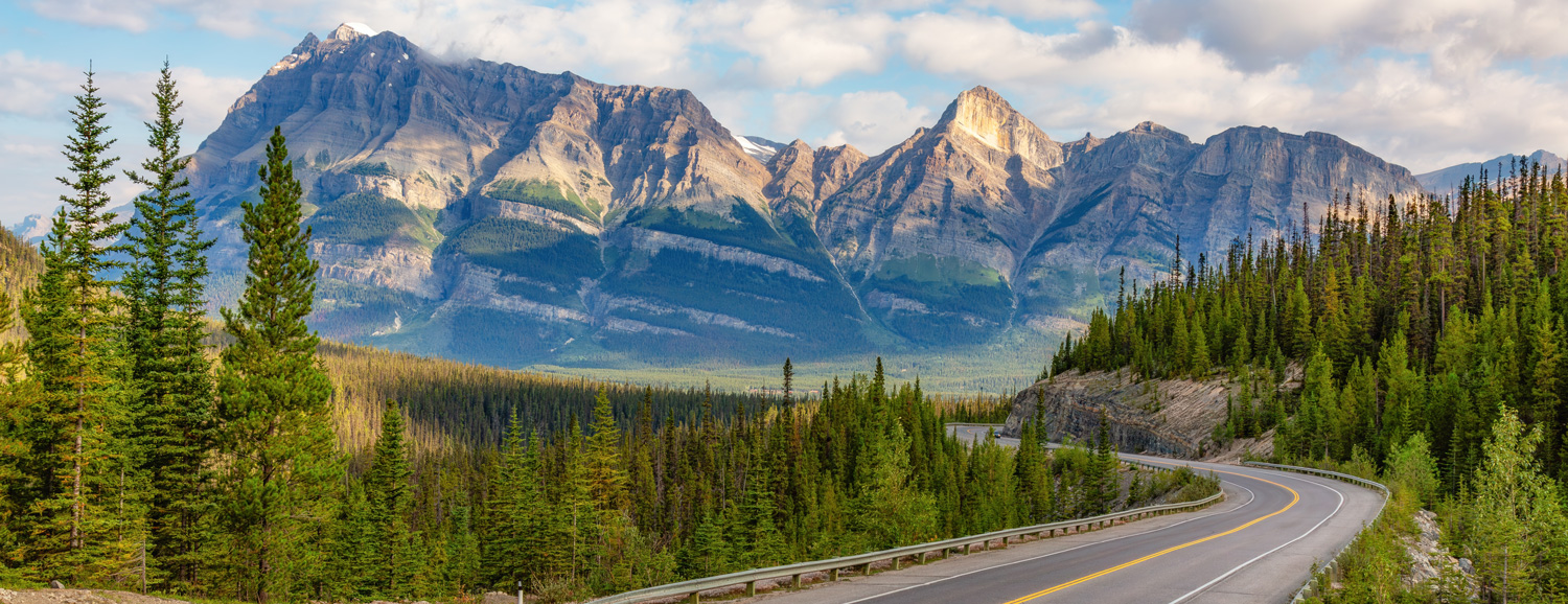 shutterstock_2454576497-Alberta-1500 Alberta